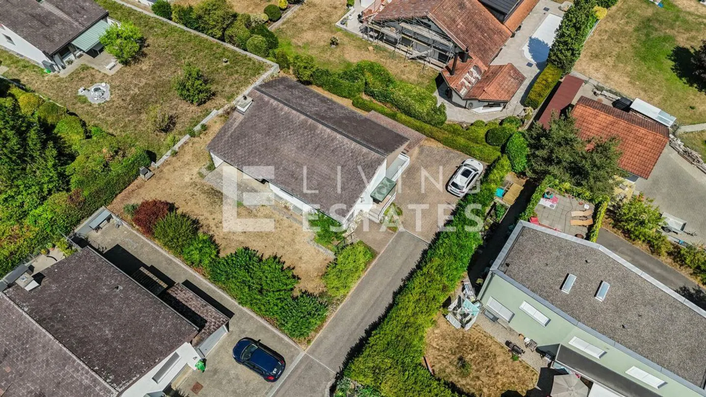 Charmantes Familienhaus mit Garten - Foto 16 von 18