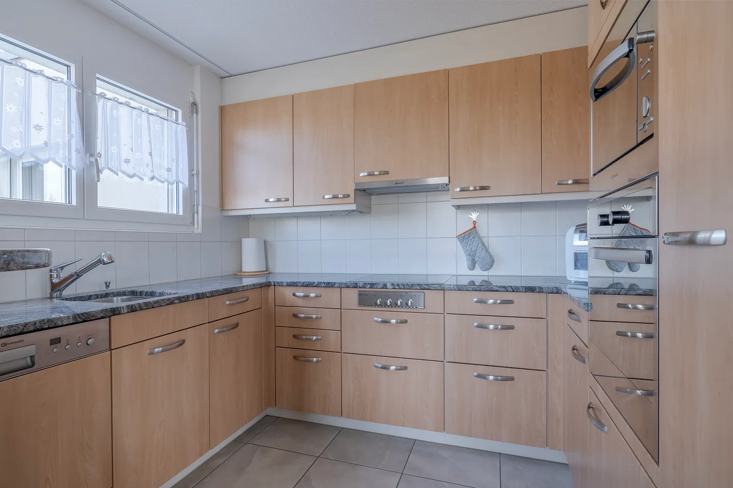 "Attraktive 4½-Zimmerwohnung mit grossem Balkon - Urtenen-Schönbühl" - Foto 1 di 7