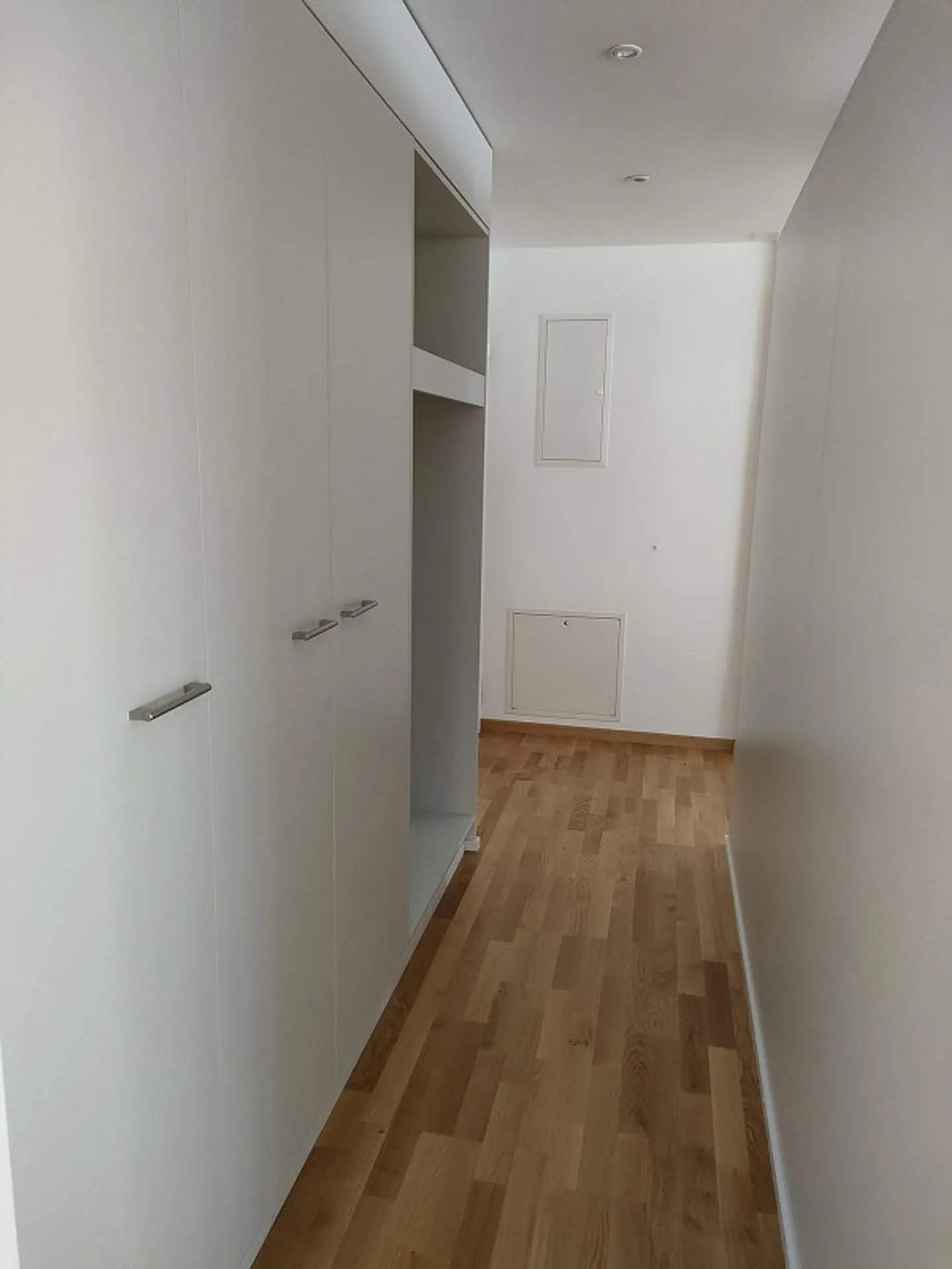 Appartement moderne et spacieux de 3,5 pièces dans la vieille ville - Photo 6 sur 9