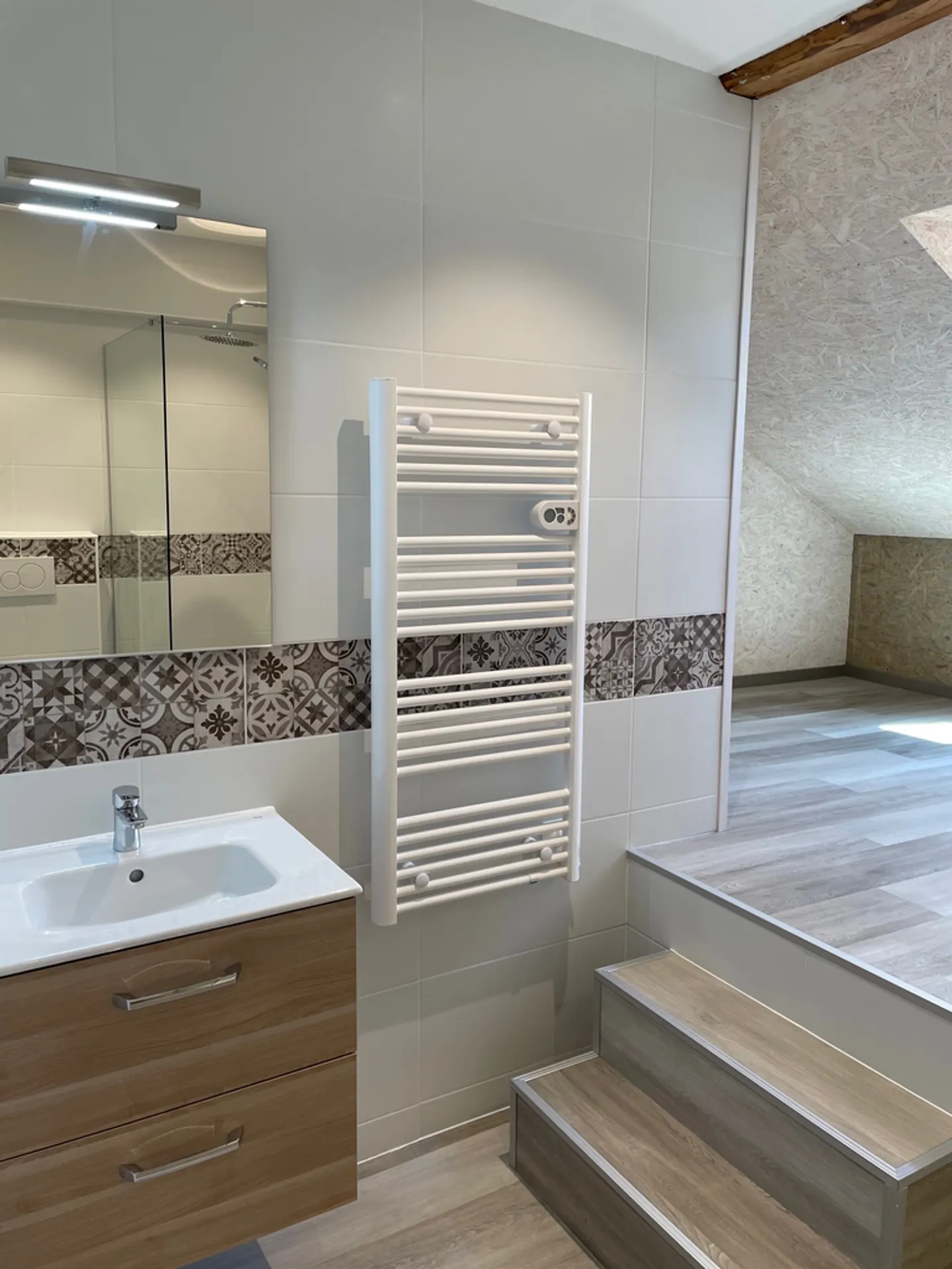 2.5-Zimmer-Dachgeschosswohnung - Foto 8 von 10
