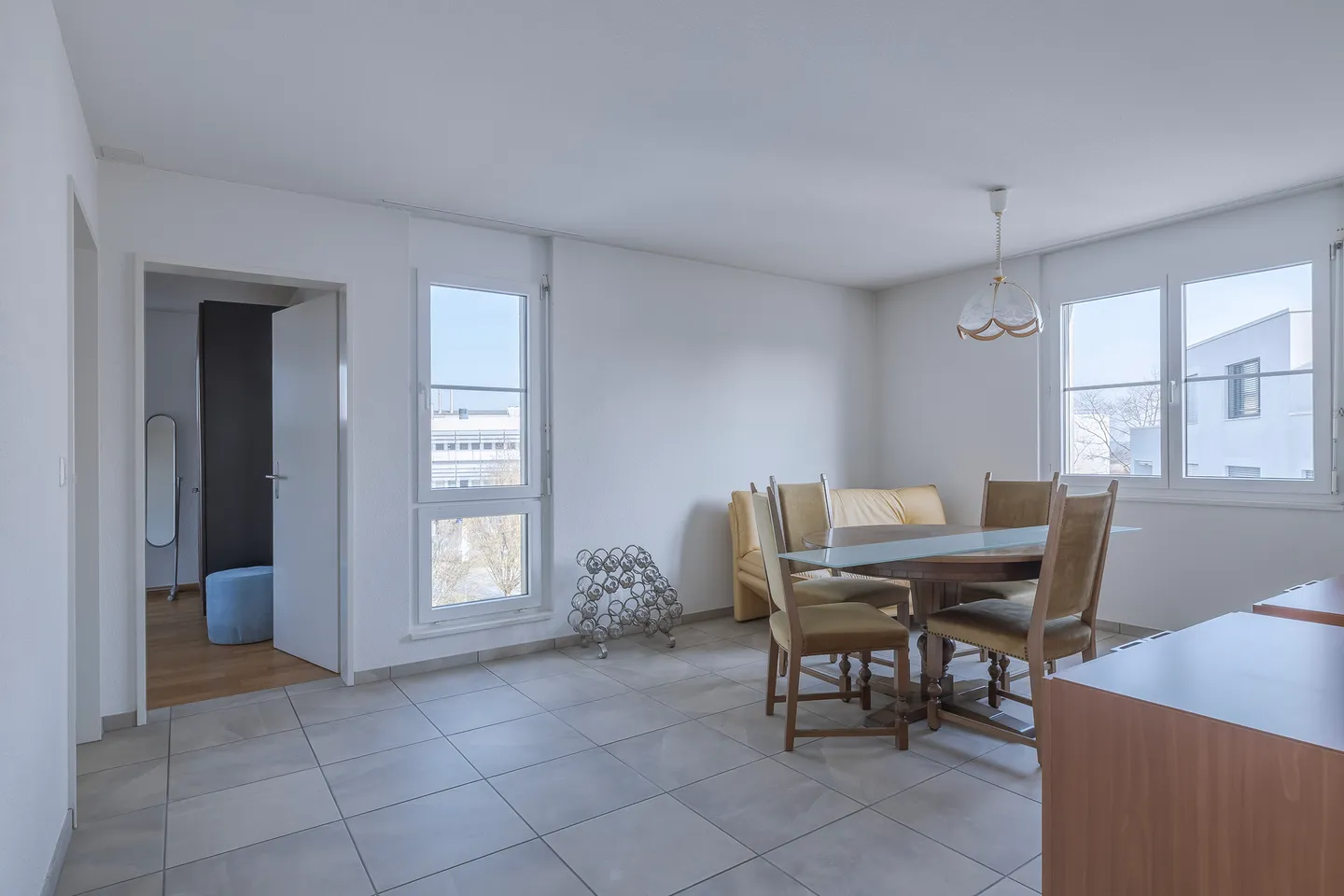 "Attraktive 4½-Zimmerwohnung mit grossem Balkon - Urtenen-Schönbühl" - Foto 4 di 7