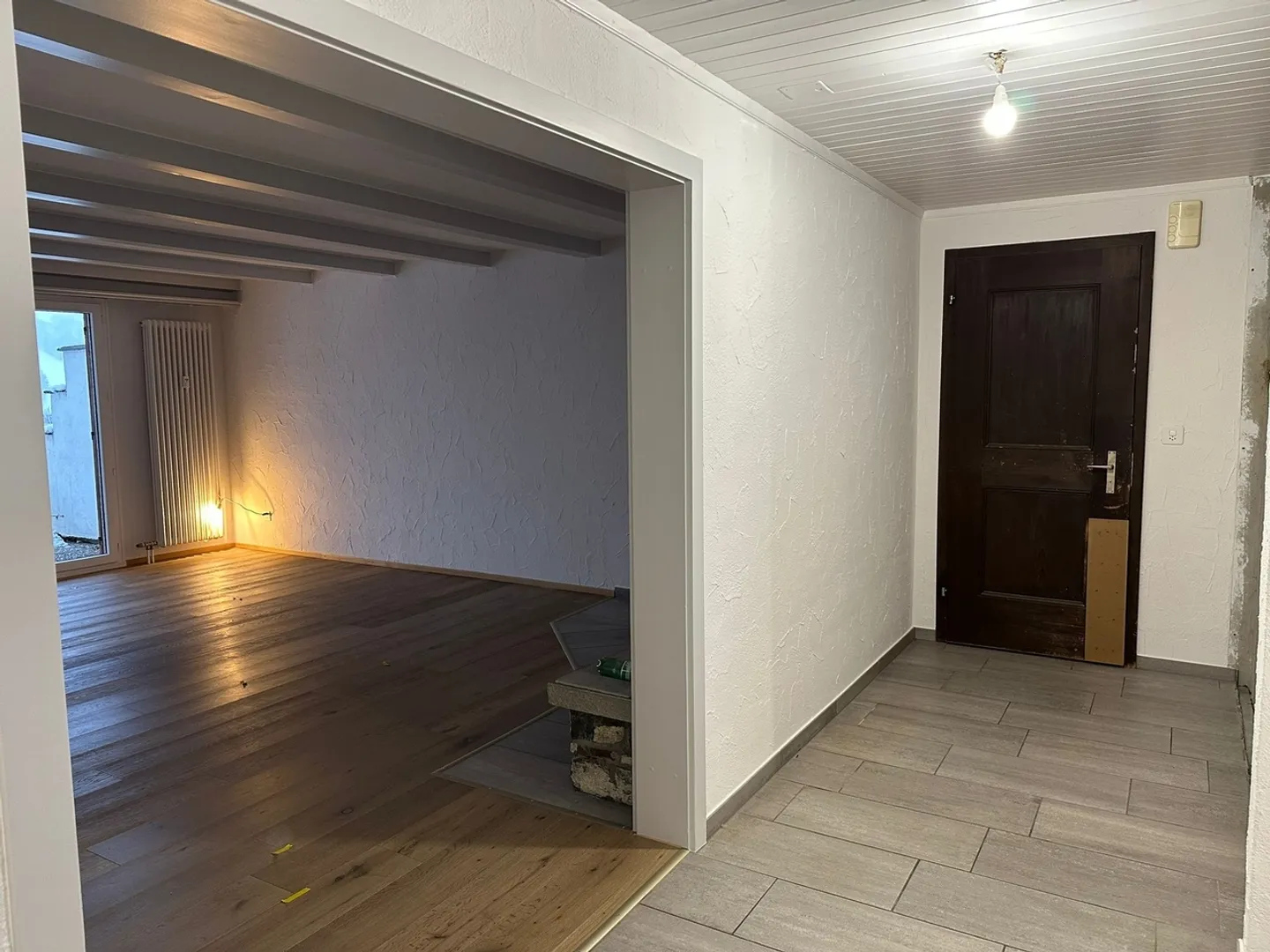 Charming Ground-Floor Apartment - Photo 5 of 13