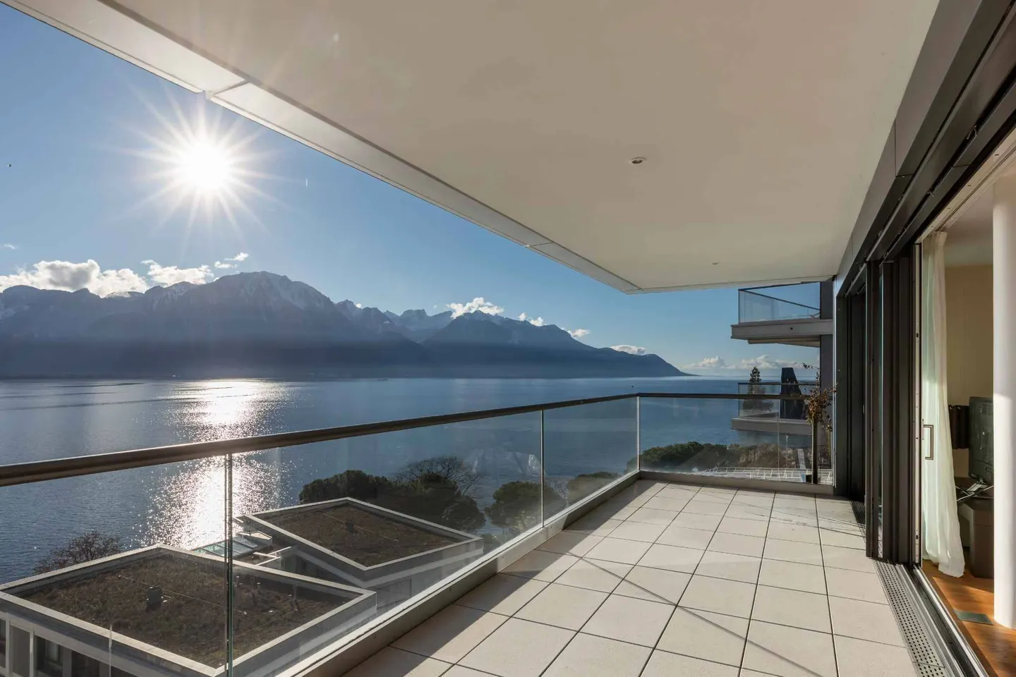 Appartamento di Lusso con Vista Lago - Foto 6 di 6