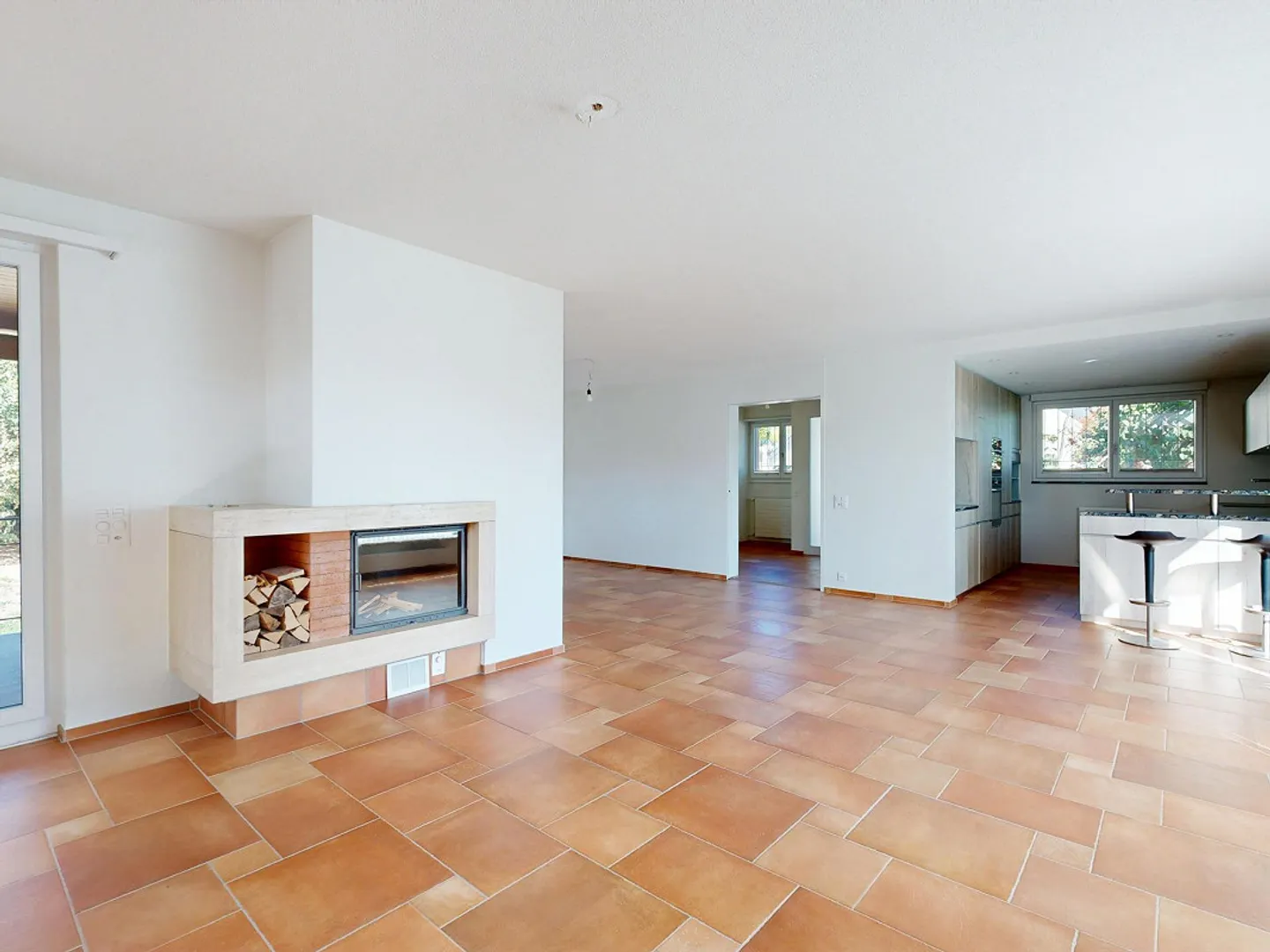 5.5-Room Single-Family House with Generous Living Comfort - Photo 3 of 8