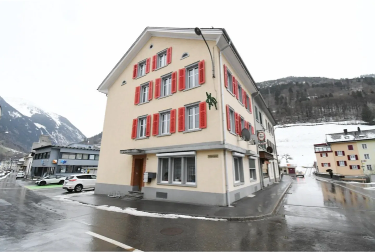 Appartamento 2,5 locali 1° piano - Foto 1 di 6