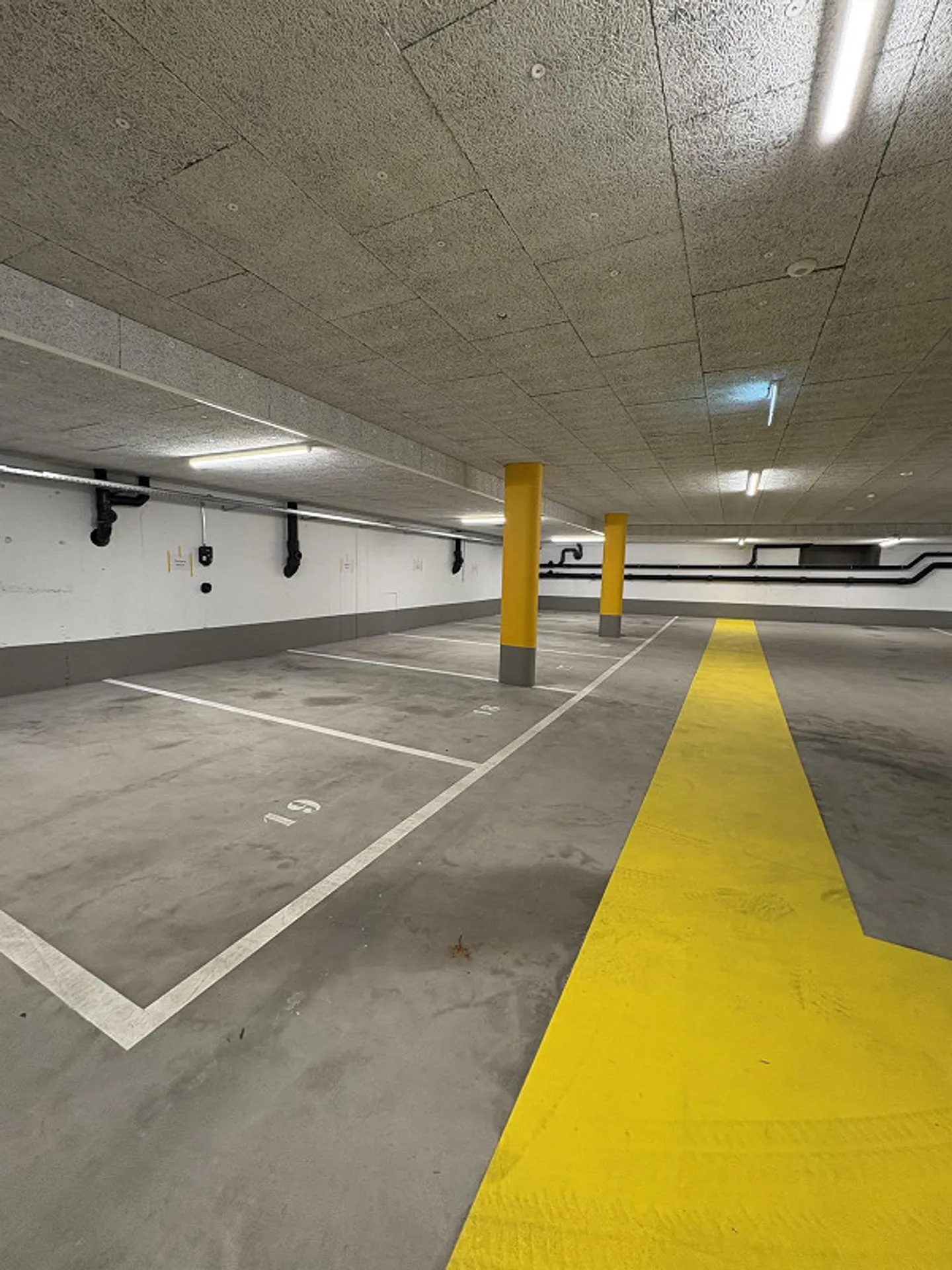 Underground parking space - Photo 1 of 1