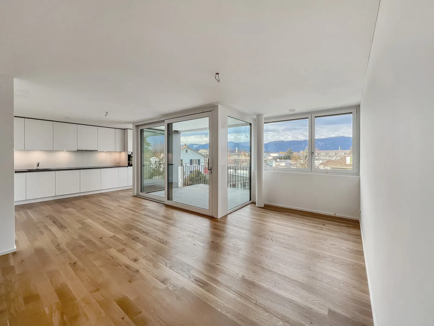 Modernes 2.5-Zimmer-Apartment - Foto 2 von 5