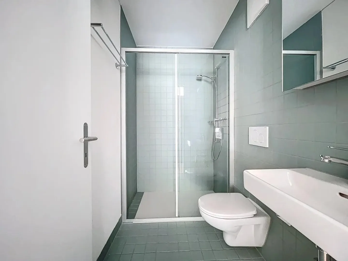 Modern 1.5-Room Apartment in Visp - Photo 3 of 5