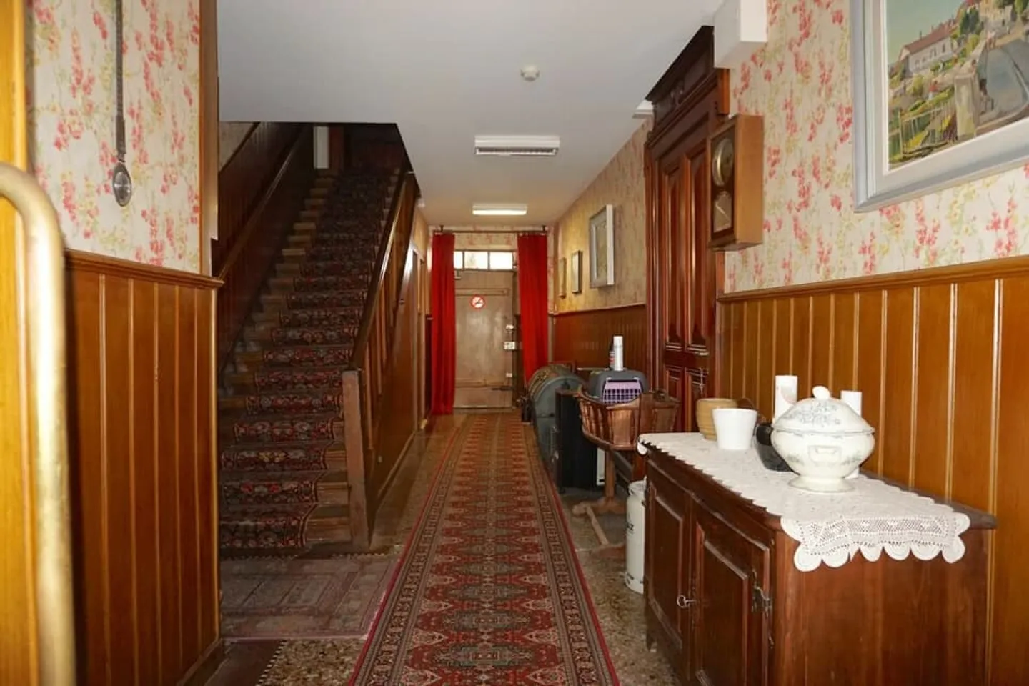 ARI-248 Per investitori - Edificio residenziale, ex ristorante da trasformare - Foto 3 di 11