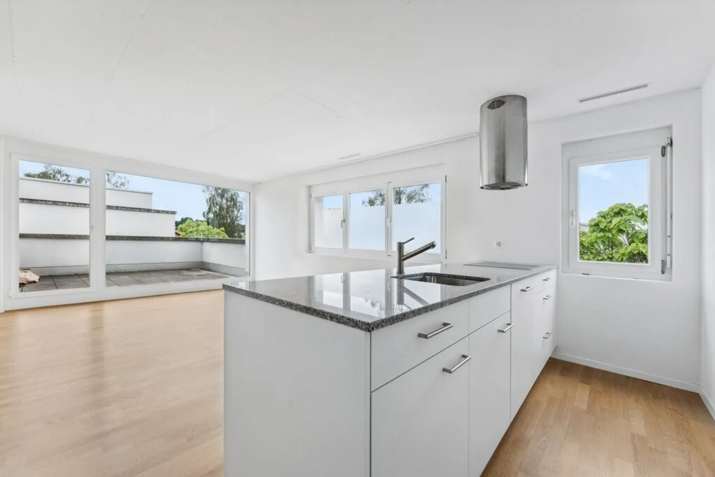Appartamento moderno cerca residenti - Foto 2 di 9