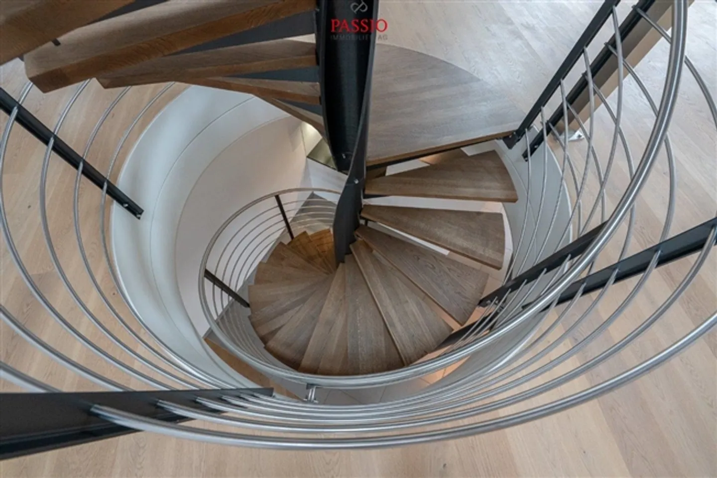 «Exklusives Wohnen auf 3 Ebenen Luxuriöse 7-Zimmer Wohnung an Top Lage» - Foto 12 von 20