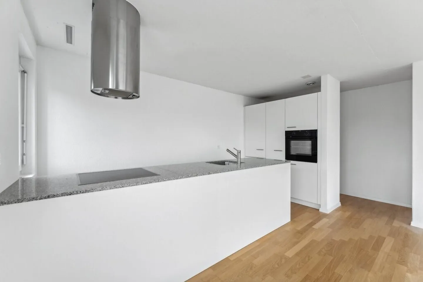 Appartamento moderno cerca residenti - Foto 3 di 9