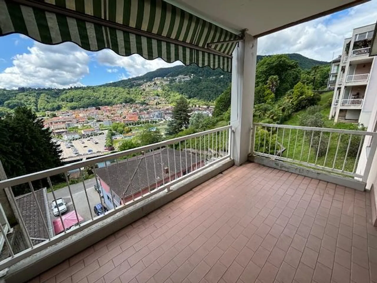 Appartamento con vista aperta Ponte Tresa - Foto 6 di 14