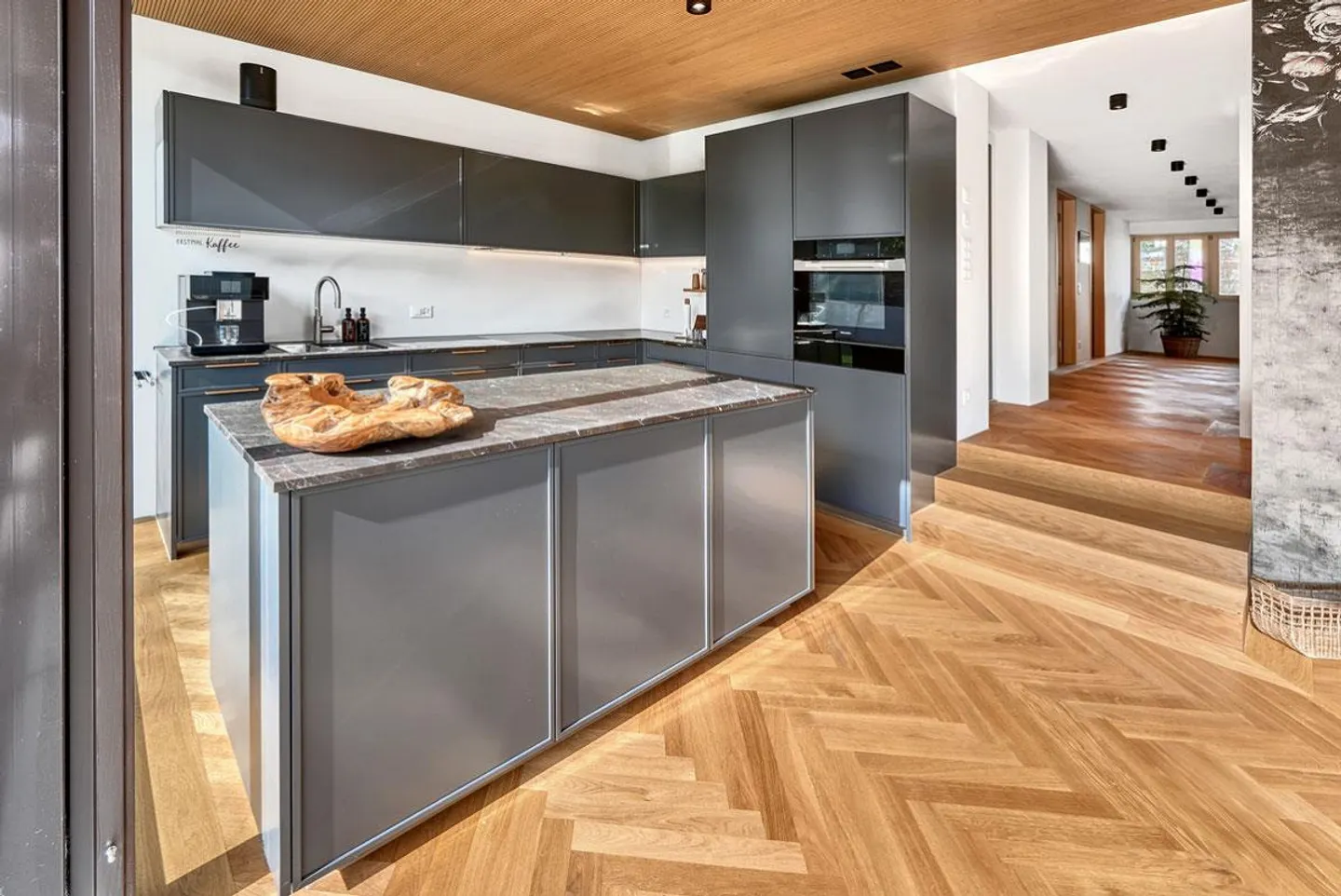 Traditionelles Haus mit Modernem Anbau - Foto 2 von 7