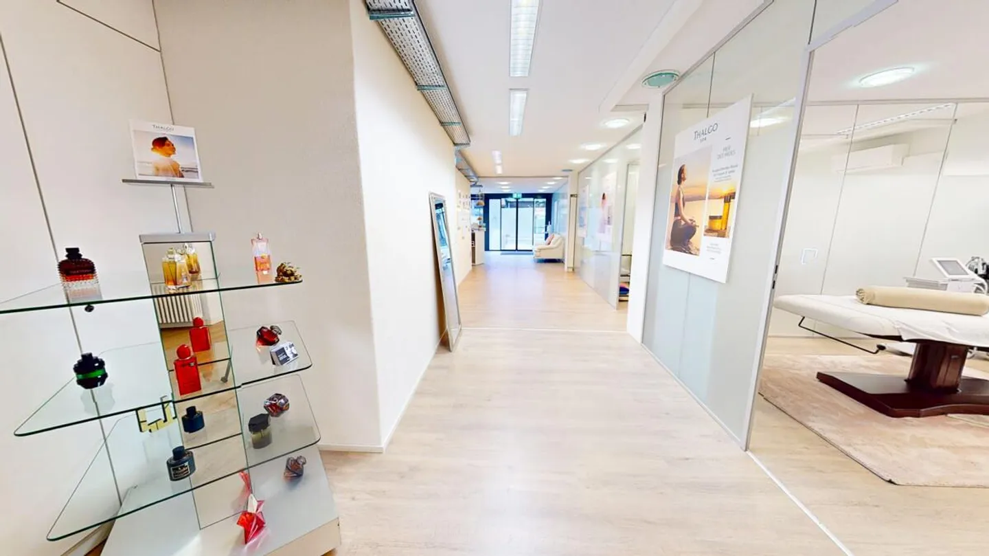 Studio di successo con infrastruttura e clientela esistenti - Foto 9 di 14