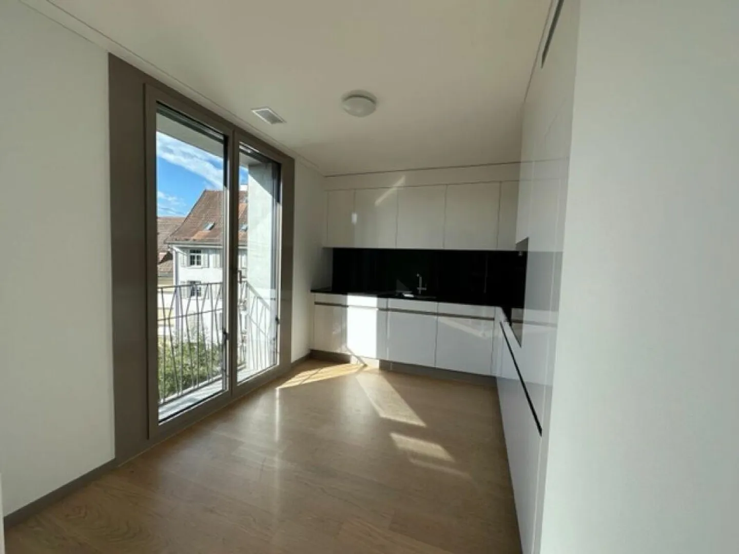 Beautiful bright apartment in Hardschloss - Photo 4 of 10