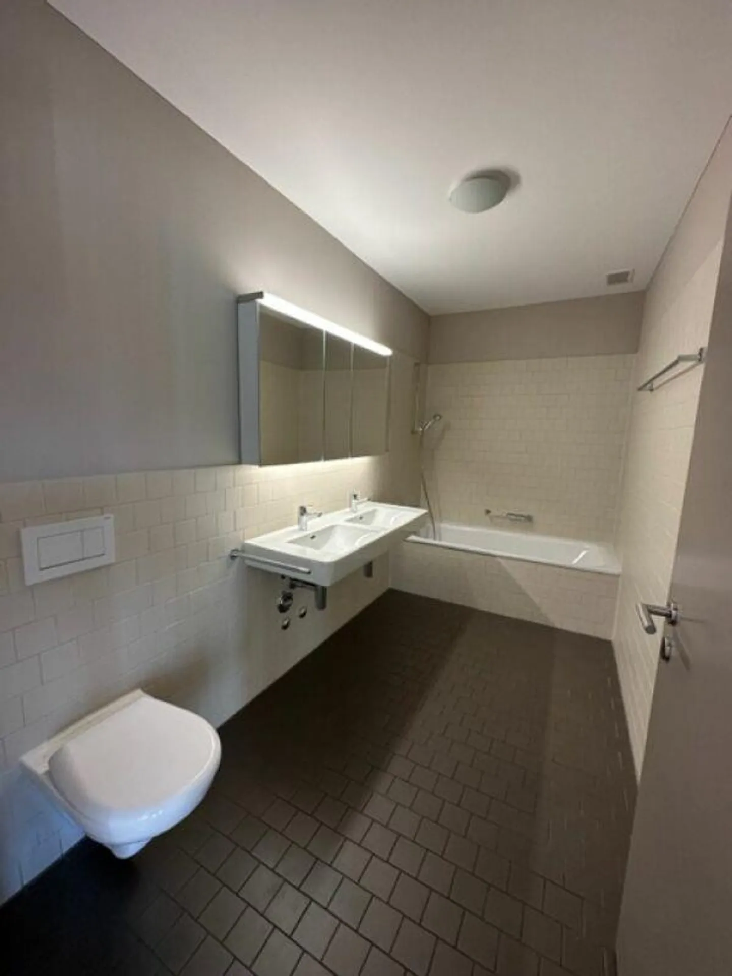 Beautiful bright apartment in Hardschloss - Photo 6 of 10