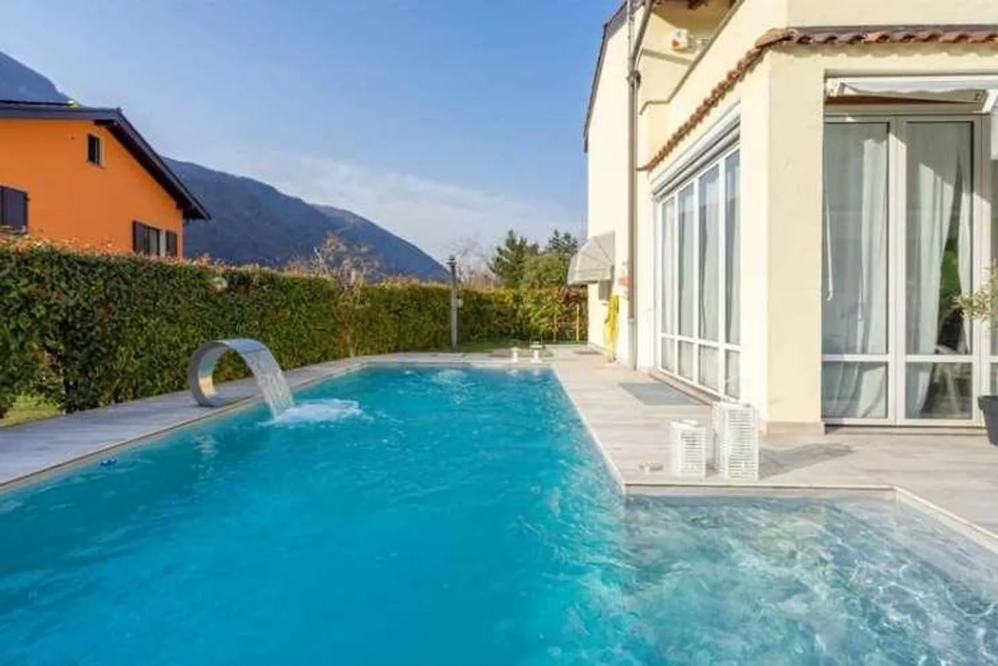 Villa Incantevole a Riva San Vitale - Foto 2 di 12