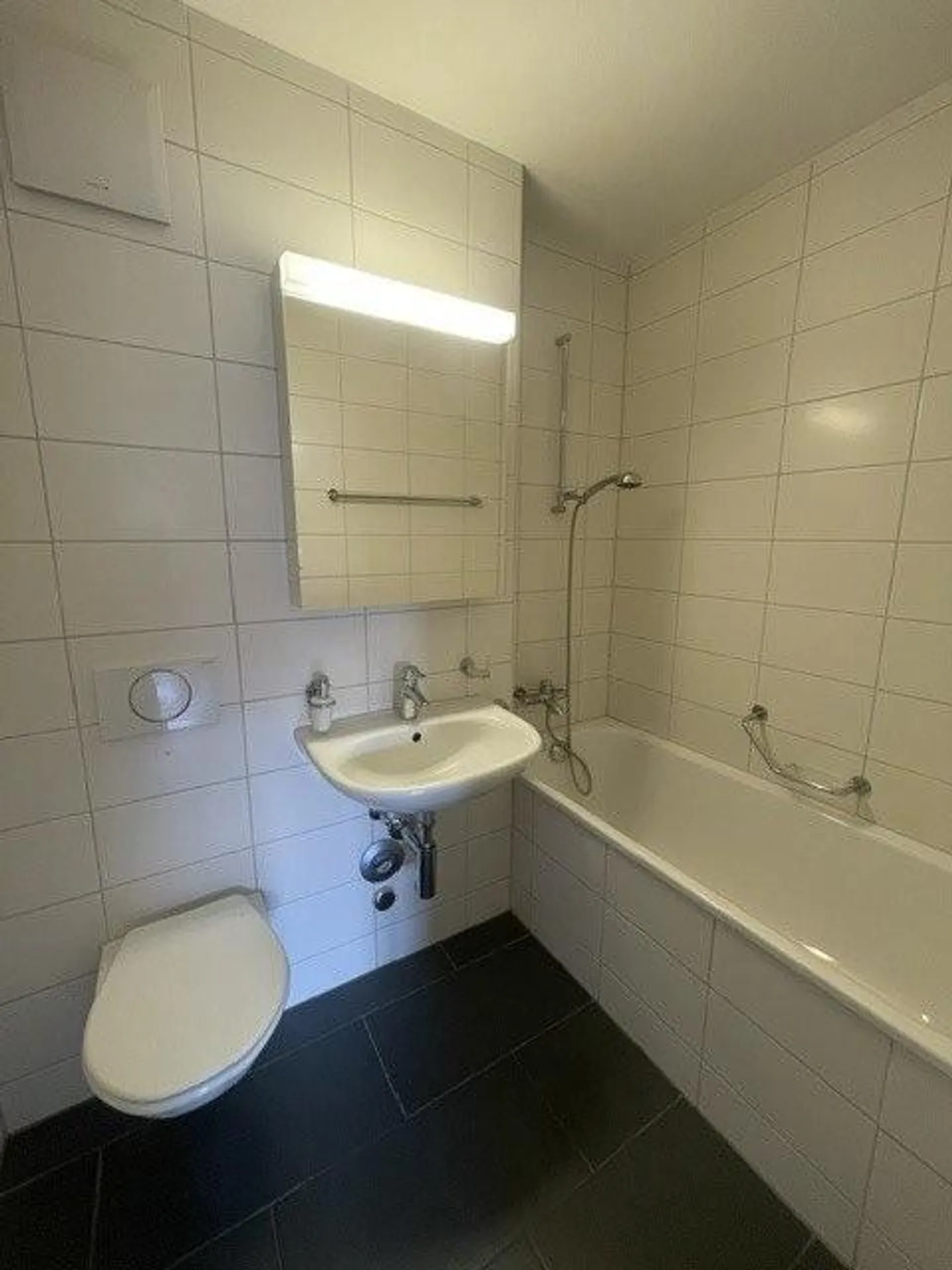 5-room apartment in the heart of Münchenbuchsee - Photo 3 of 10