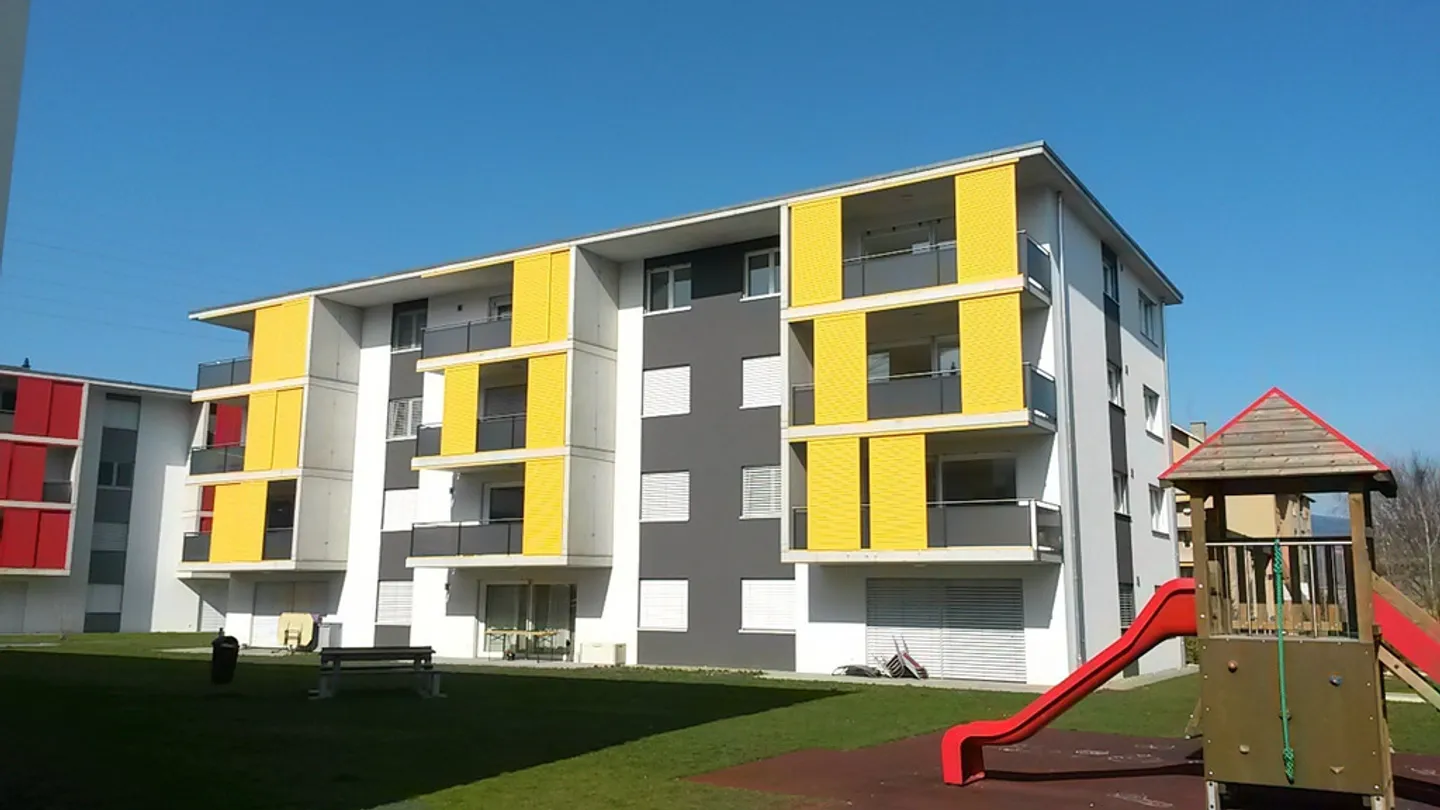 A large terrace in a residential area - 2 months rent free - Photo 9 of 9