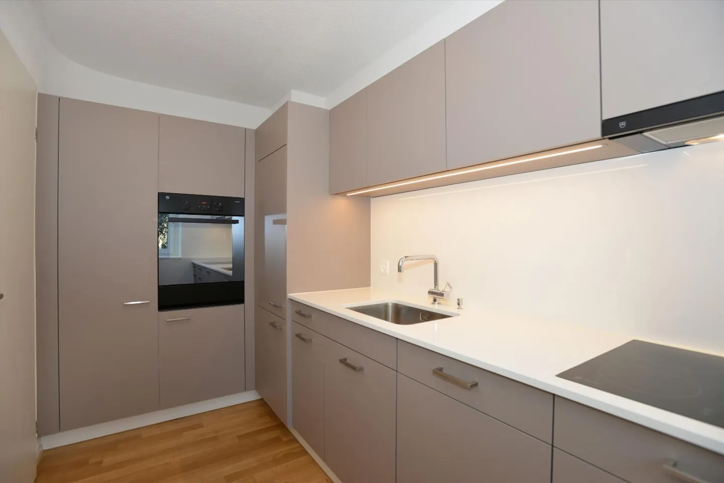 Bella appartamento familiare in una posizione tranquilla - Foto 1 di 8