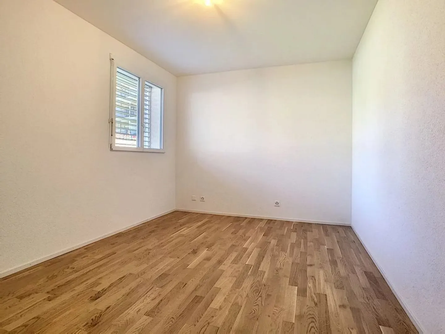 Spacious Apartment in Saxon - Photo 5 of 8