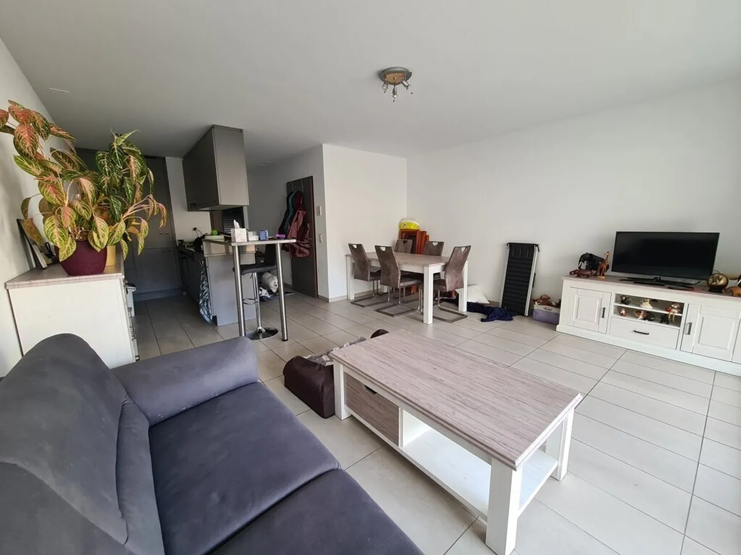 To seize! Spacious apartment in Sion! - Photo 2 of 5