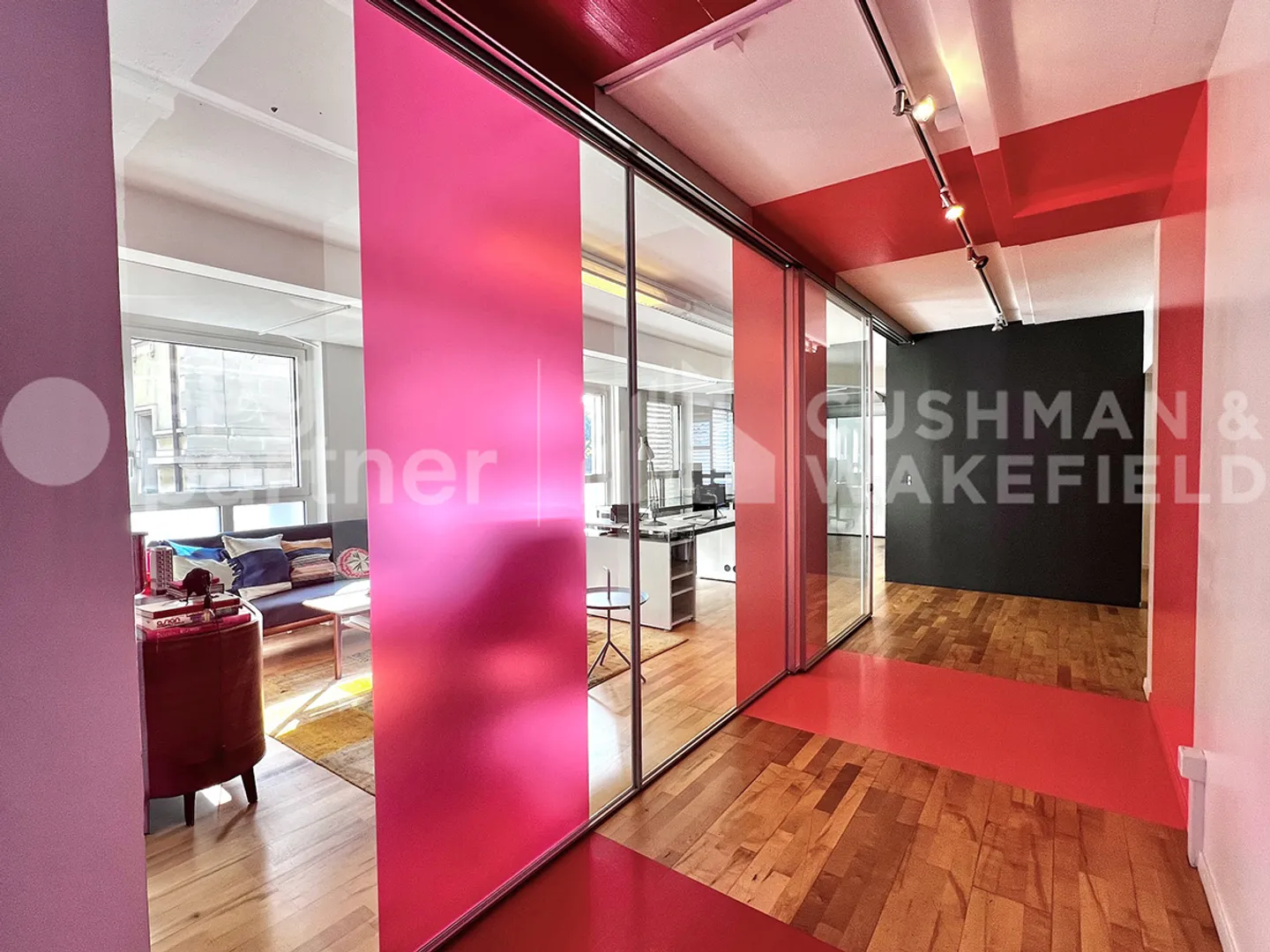 Furnished offices in Lausanne-Ouchy by Lake Geneva - Photo 1 of 10