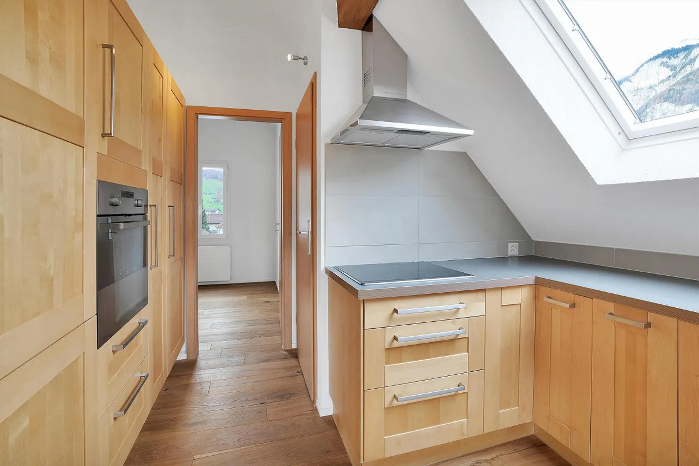 Dachwohnung mit Weitsicht - Foto 3 von 8