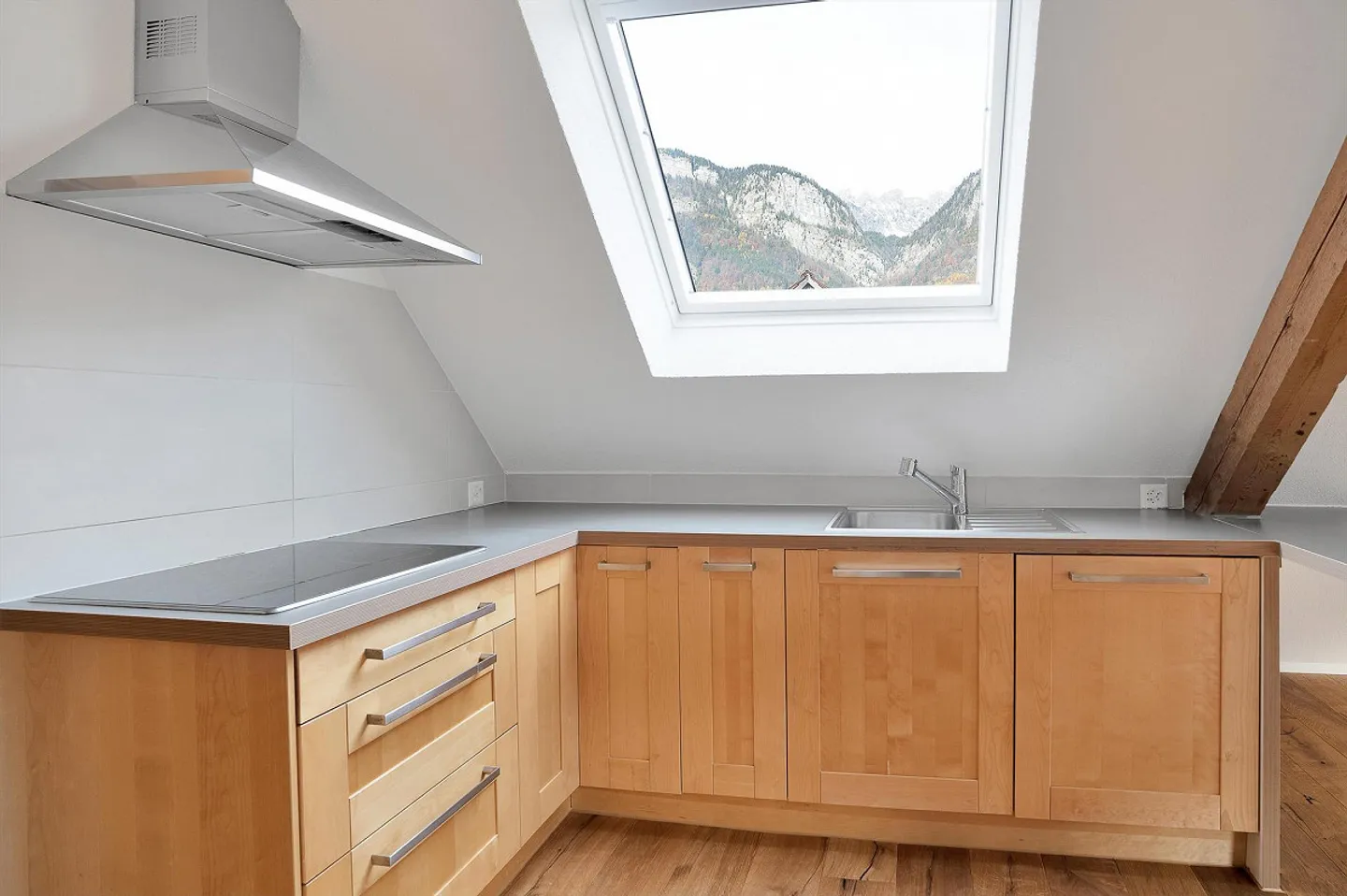 Dachwohnung mit Weitsicht - Foto 4 von 8