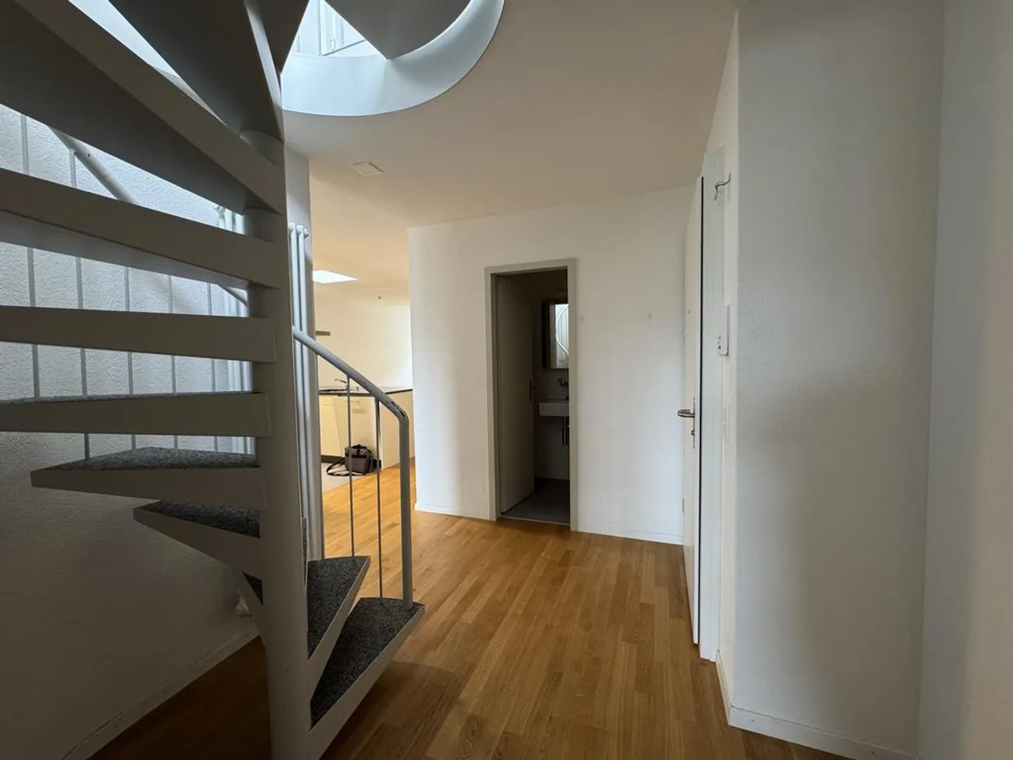 Appartamento attico con vista in affitto! - Foto 10 di 12