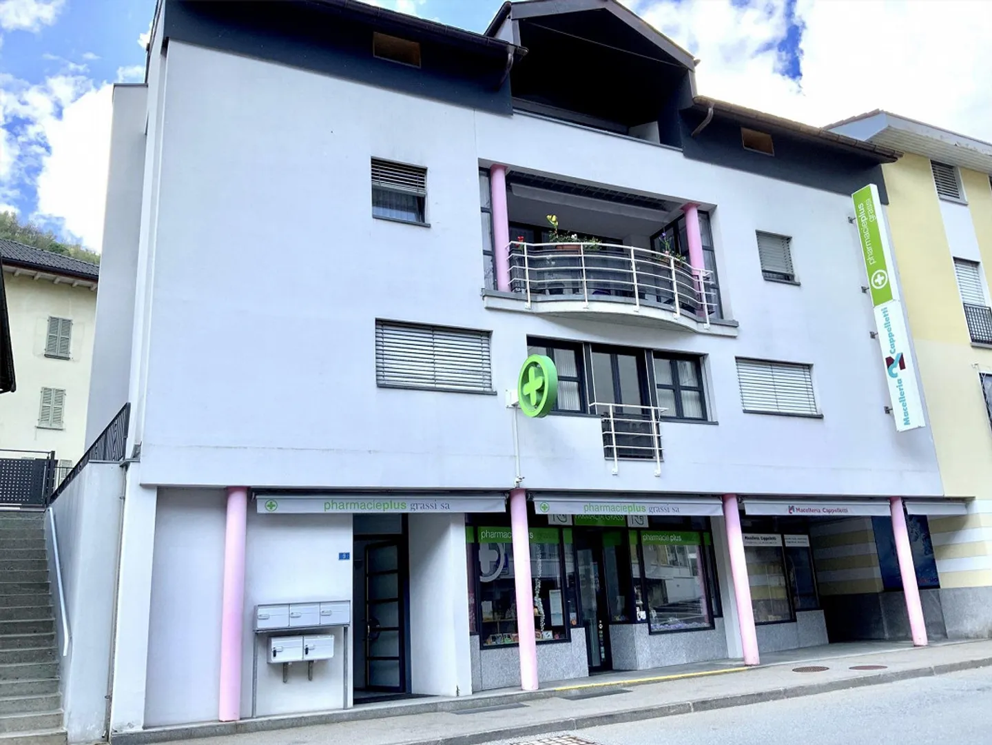 FAIDO - MEDICAL STUDIO FOR RENT - Photo 8 of 9