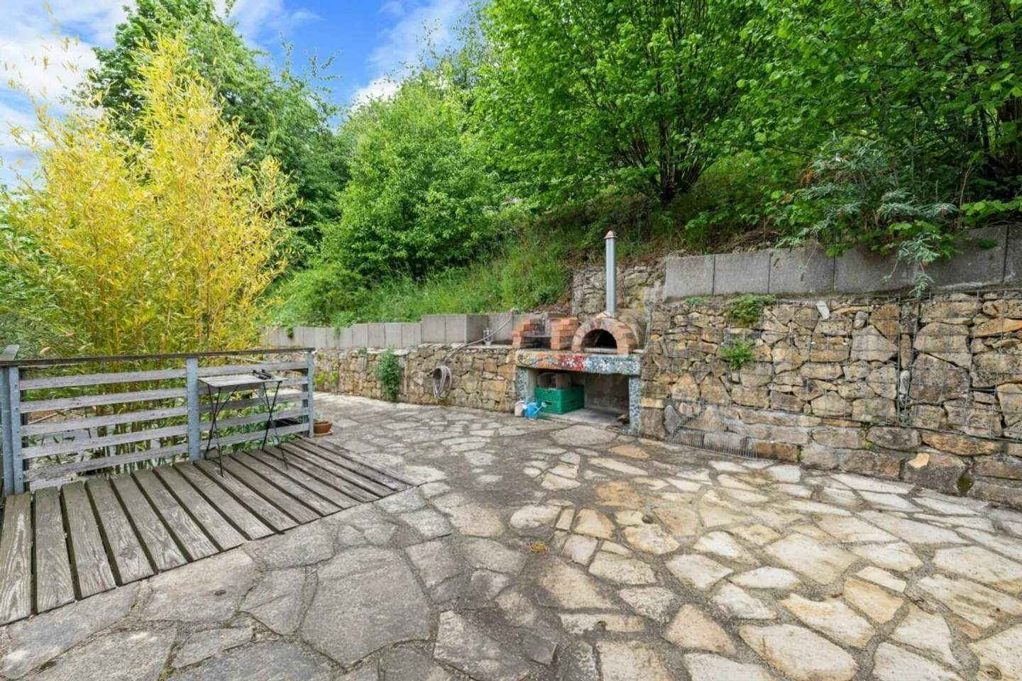 Exclusive South Slope Location: Detached Single-Family House with Panorama - Photo 17 of 20