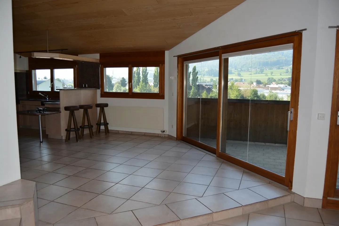 Wunderschöne Attika Wohnung mit Aussicht - Foto 1 von 20