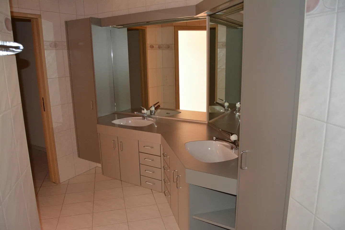 Wunderschöne Attika Wohnung mit Aussicht - Foto 9 von 20