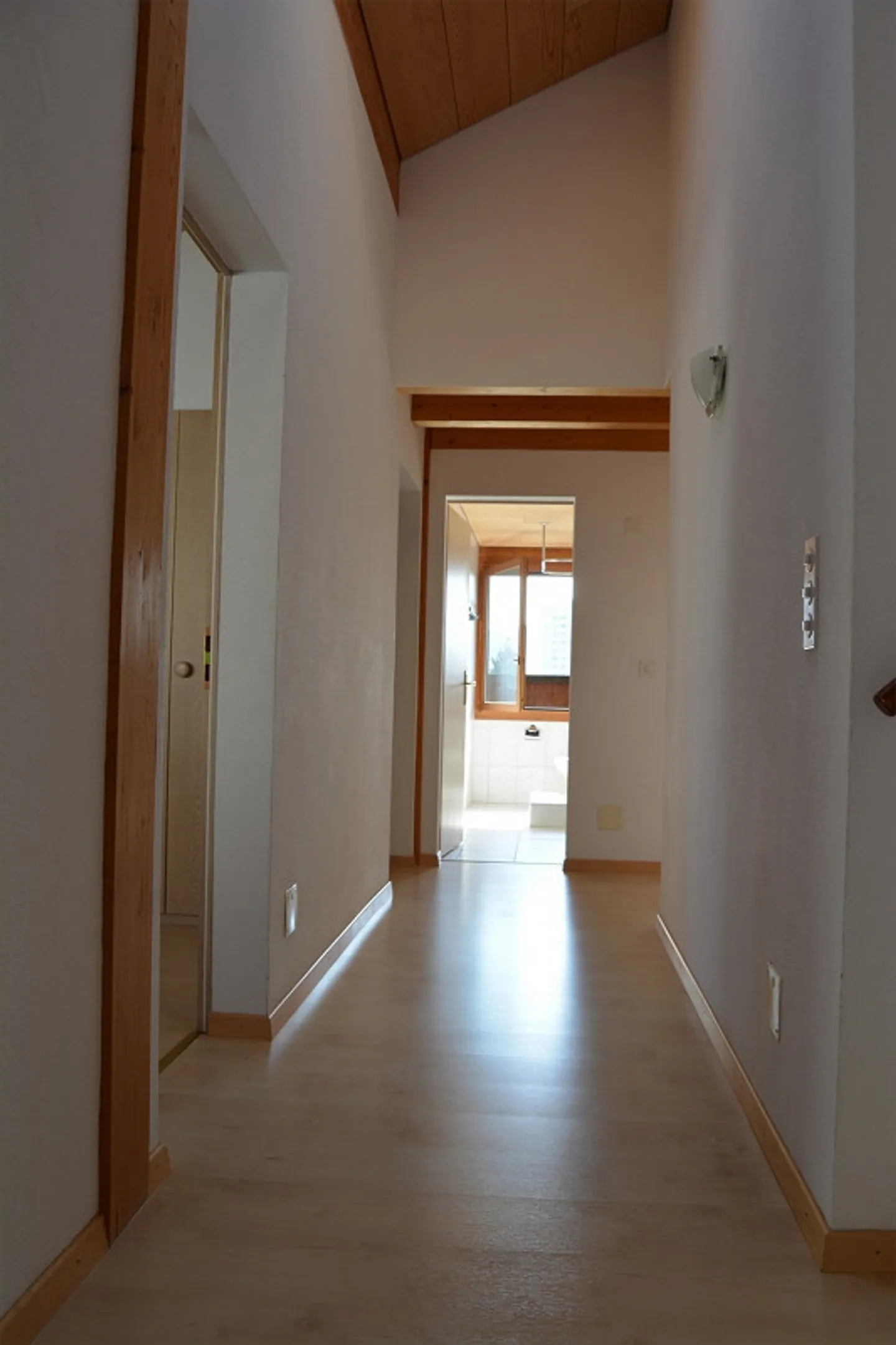 Wunderschöne Attika Wohnung mit Aussicht - Foto 15 von 20