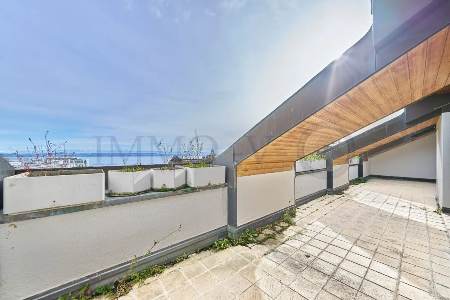 GERÄUMIGES PENTHOUSE-DUPLEX IM ZENTRUM - Foto 5 von 12
