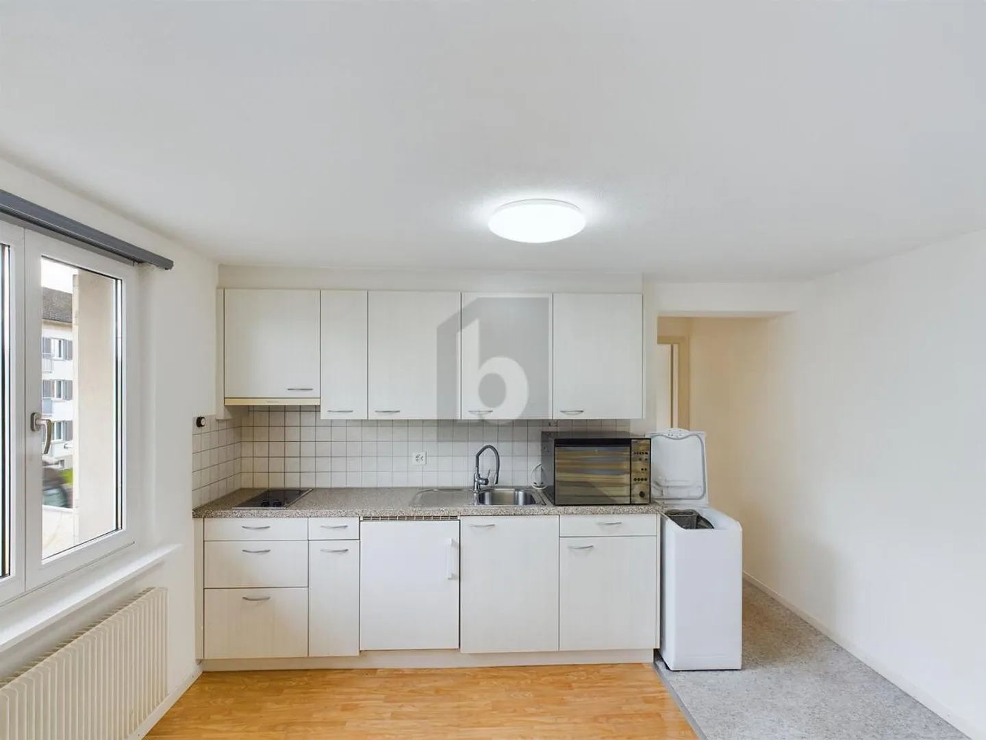 Charmante 2.5-Zimmer-Wohnung - Foto 1 von 5