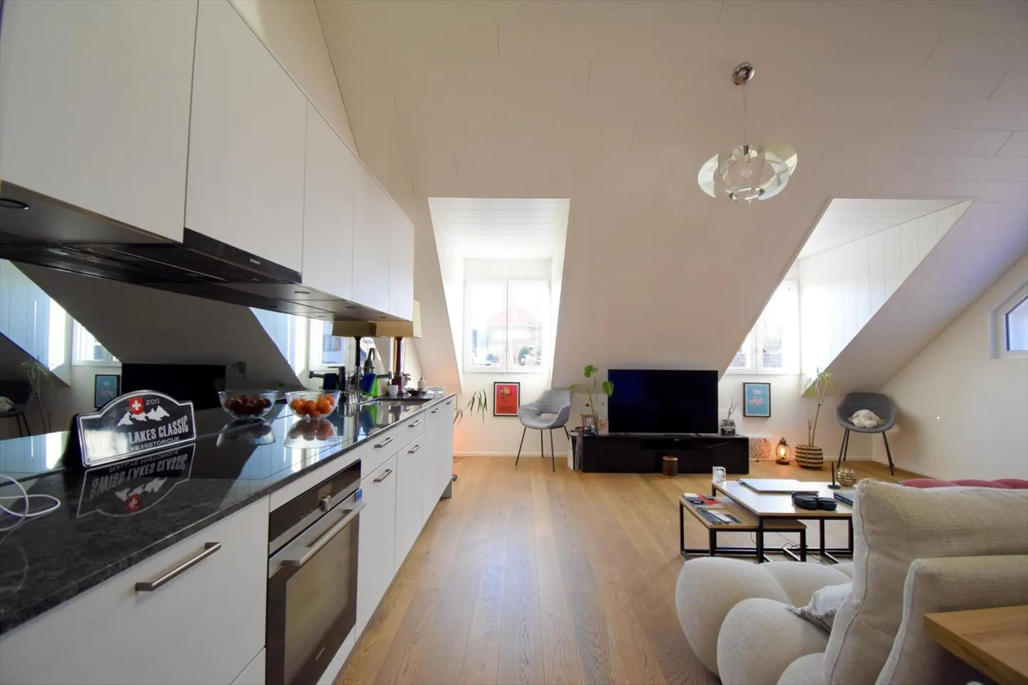 Vivre entre confort moderne et nature ? Appartement duplex à 5 minutes de Morges - Photo 5 sur 13