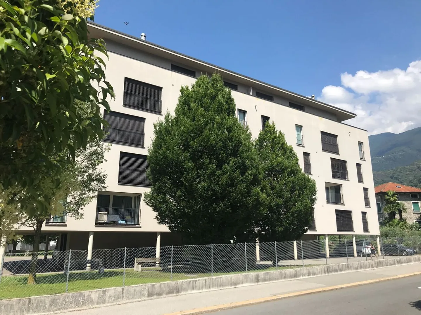 Elegantes Studio in Giubiasco - Foto 1 von 10