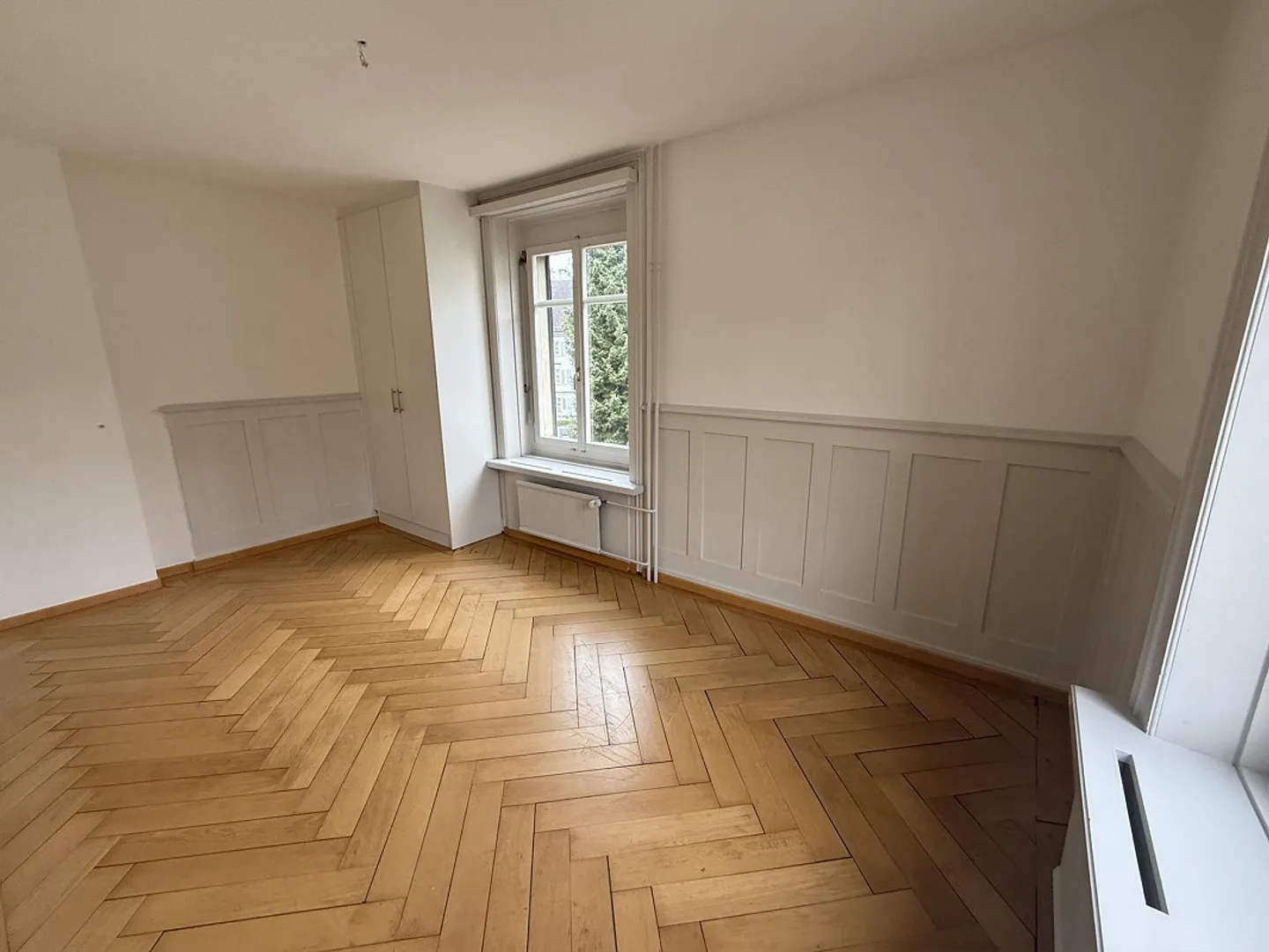 Renovated 5-room apartment in central location Wil - Photo 4 of 8