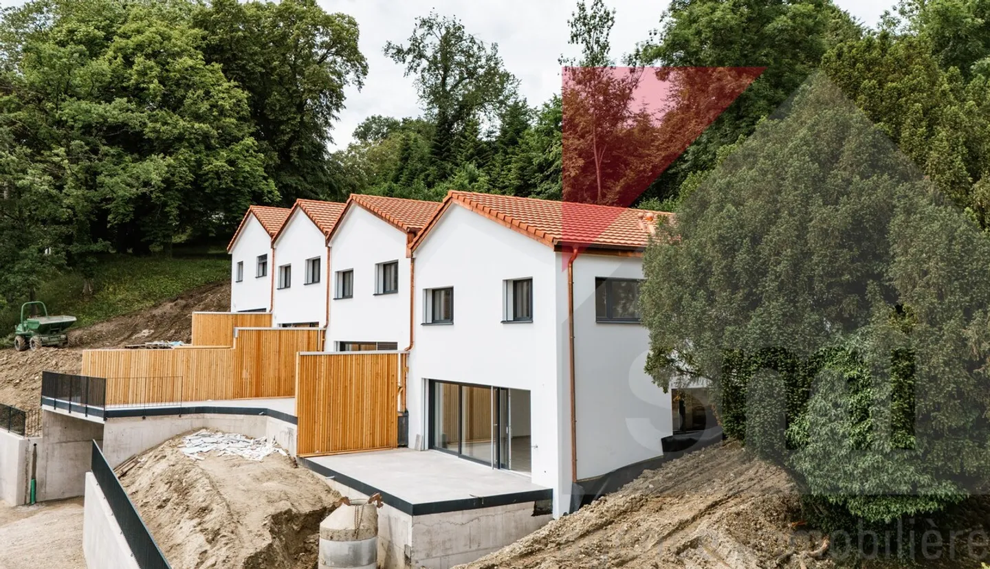 Villa de 5pces avec une belle vue et des finitions harmonieuses - Photo 1 sur 11