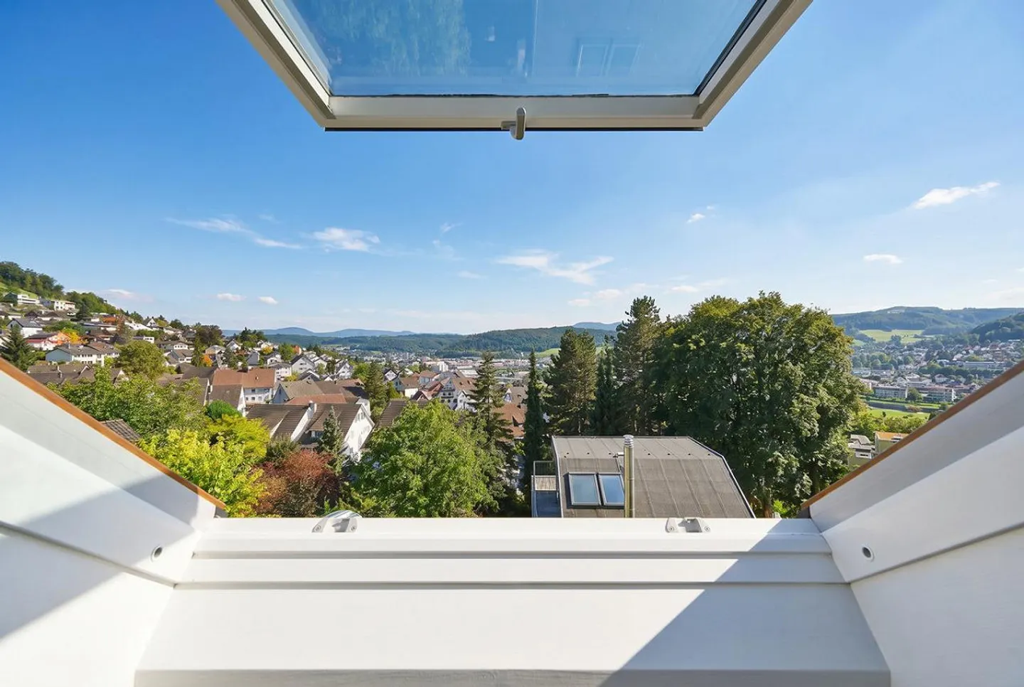 PENTE ENSOLEILLÉE. VUE PANORAMIQUE. DURABLE. - Photo 2 sur 12