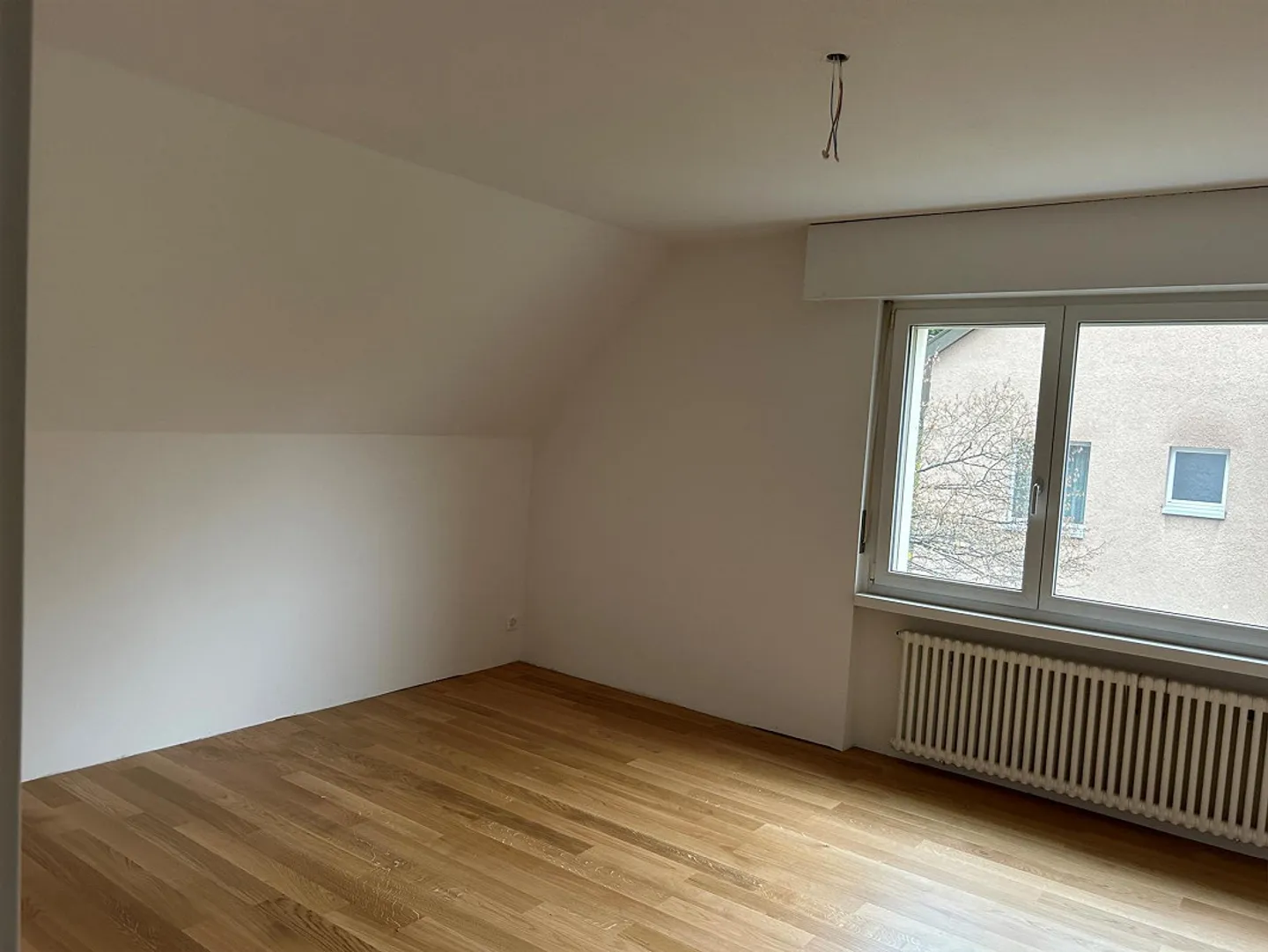 Renovated Attic Apartments near the Main Train Station - Photo 7 of 10