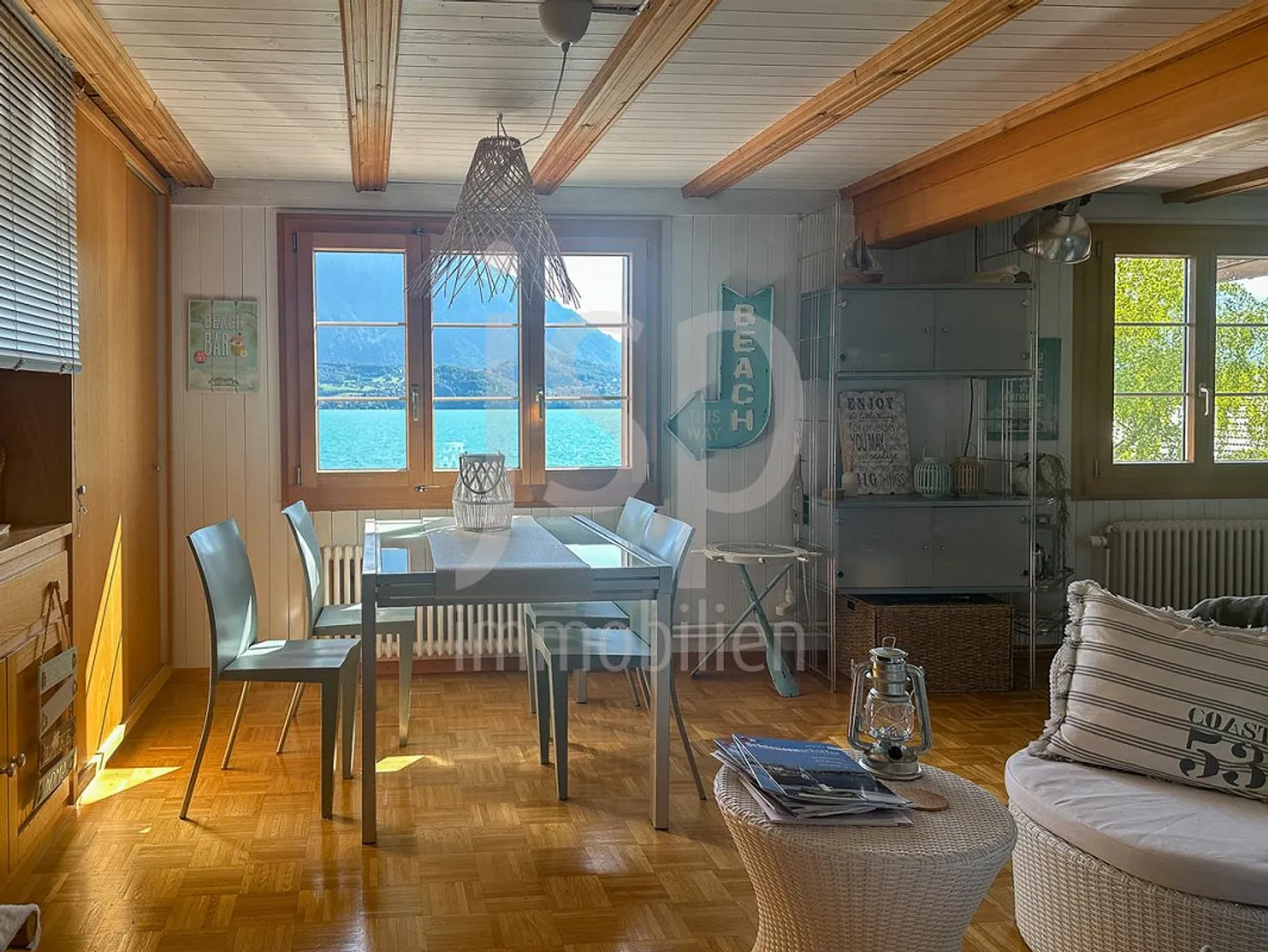 Maison avec deux appartements au bord du lac - Photo 7 sur 15