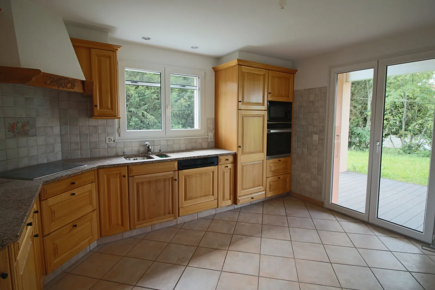 Individual Villa - Photo 2 of 12