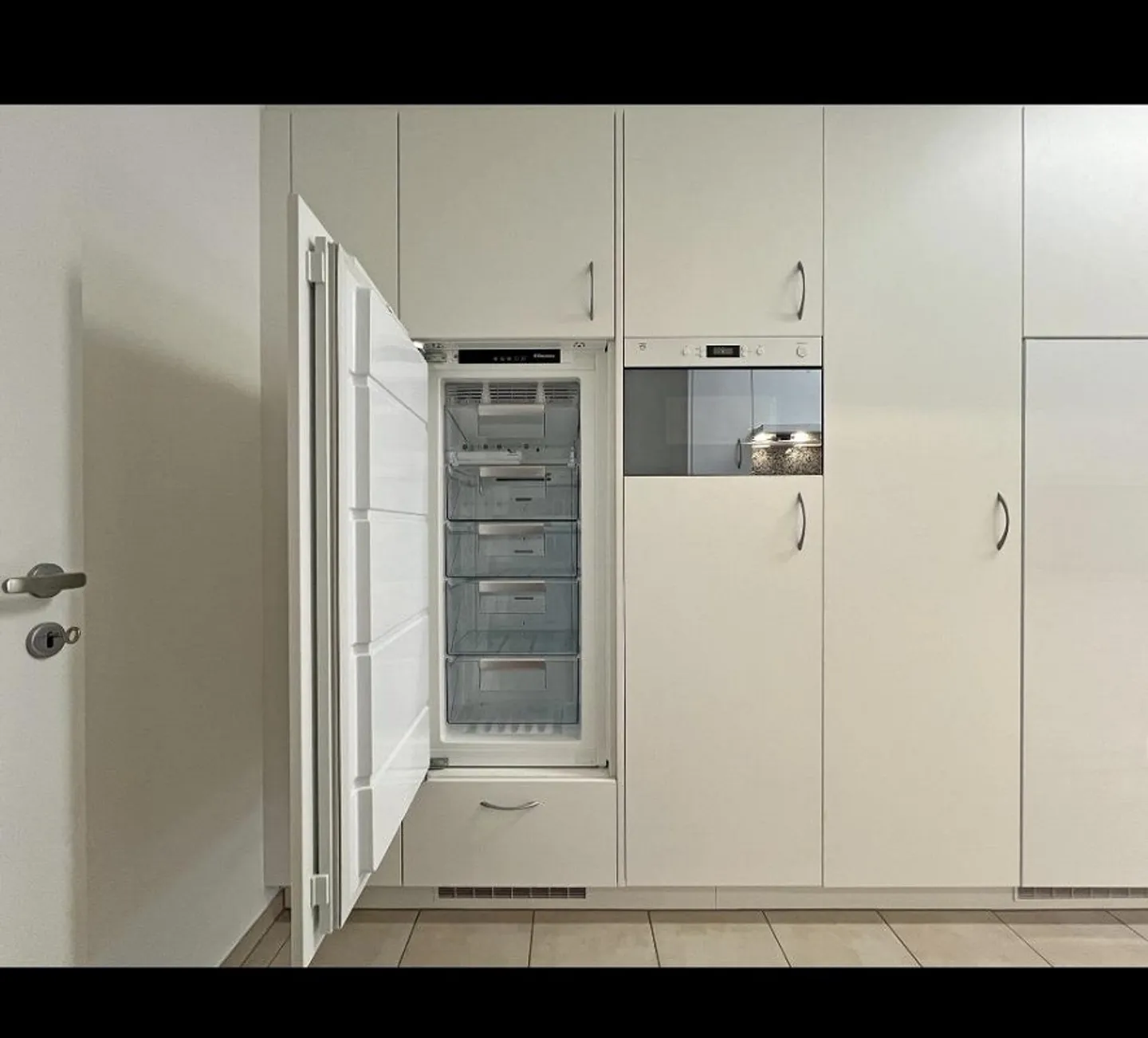 Spacious 3.5-Room Apartment - Photo 6 of 11