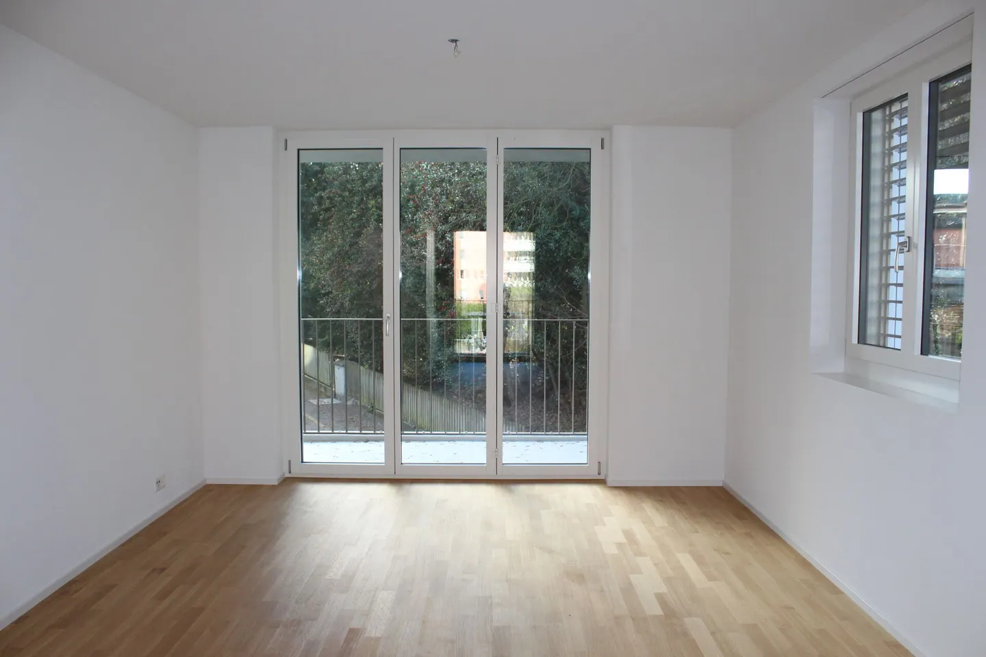 Modern 2.5-room apartment in the center of Kriens - Photo 5 of 9