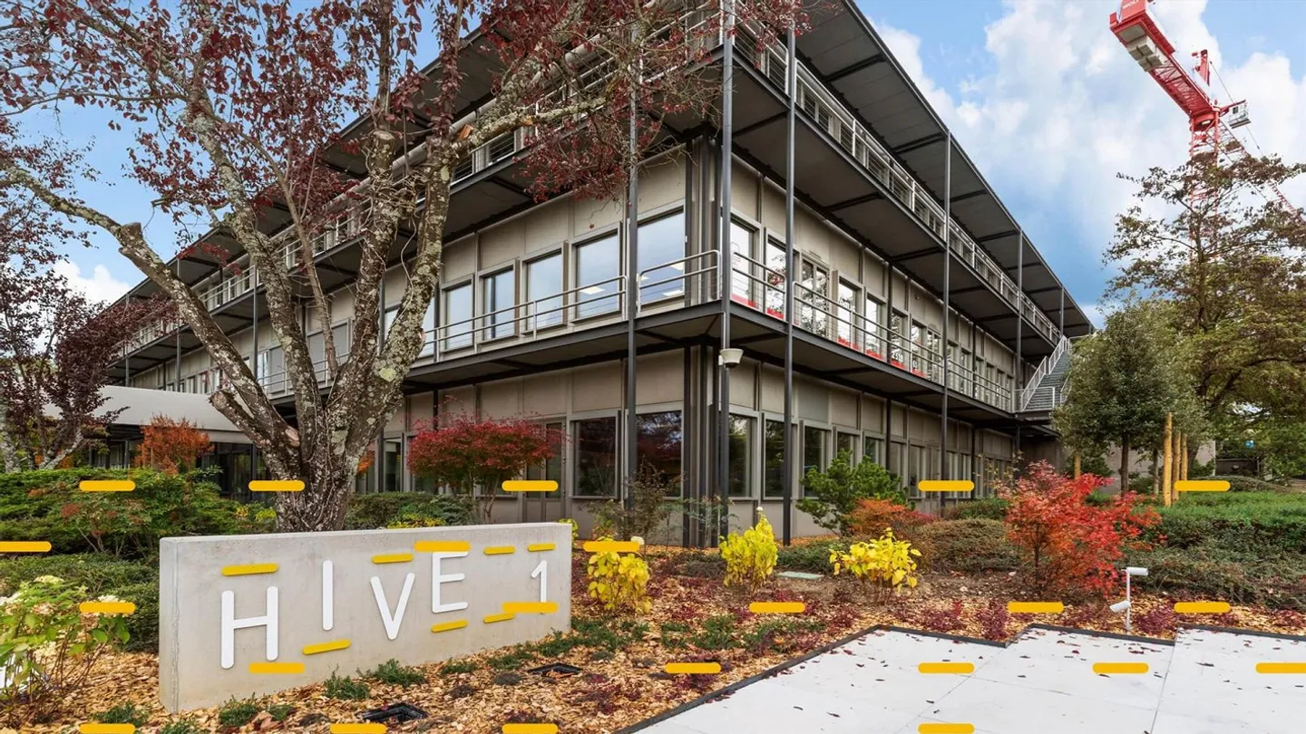 Bright Offices - Campus the Hive - Photo 4 of 12