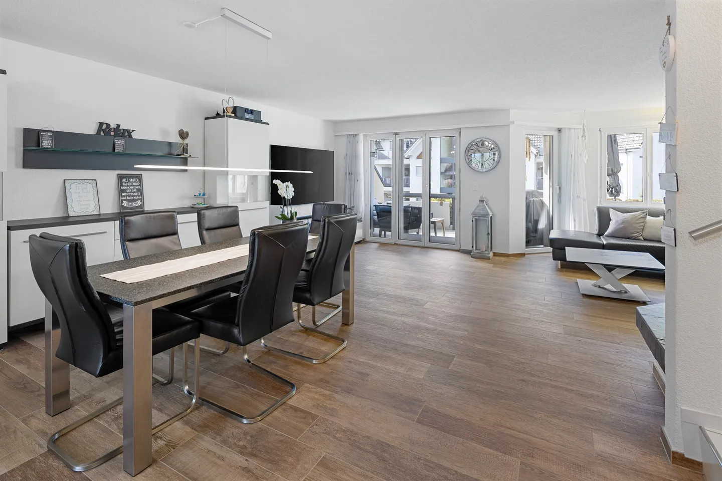 Geräumiges Familienhaus in zentraler Lage - Foto 4 von 12